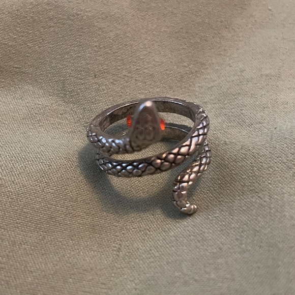 Silver Snake Ring - Picture 3 of 4